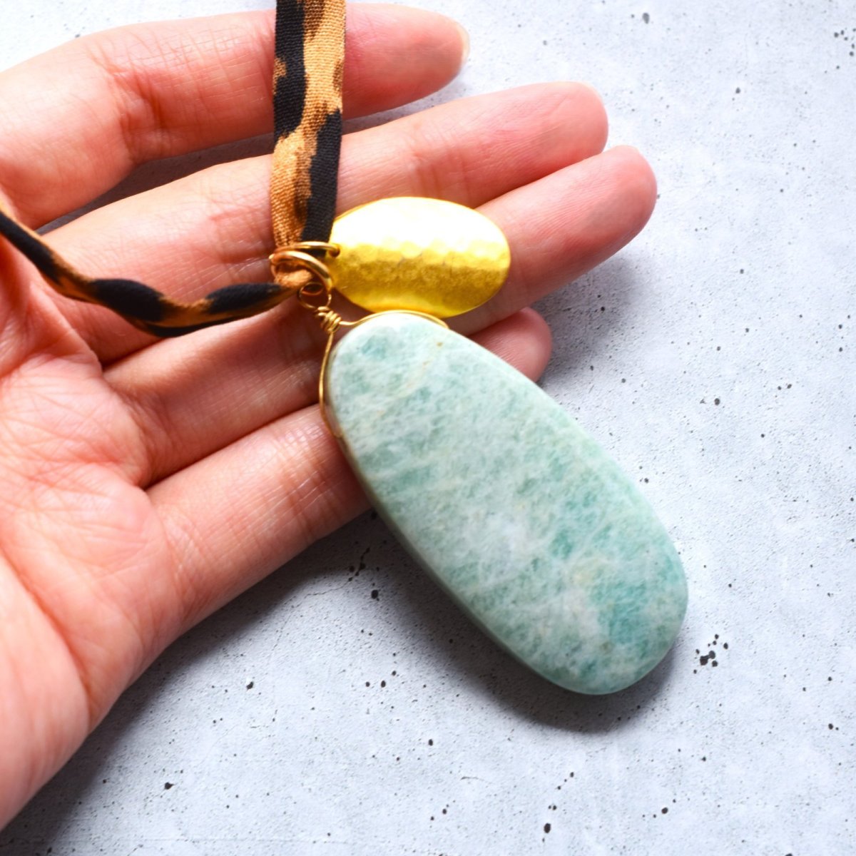 画像7: 18TH　Anniv.【限定８】大粒アマゾナイト　レオパードコード　ロングネックレス (7)