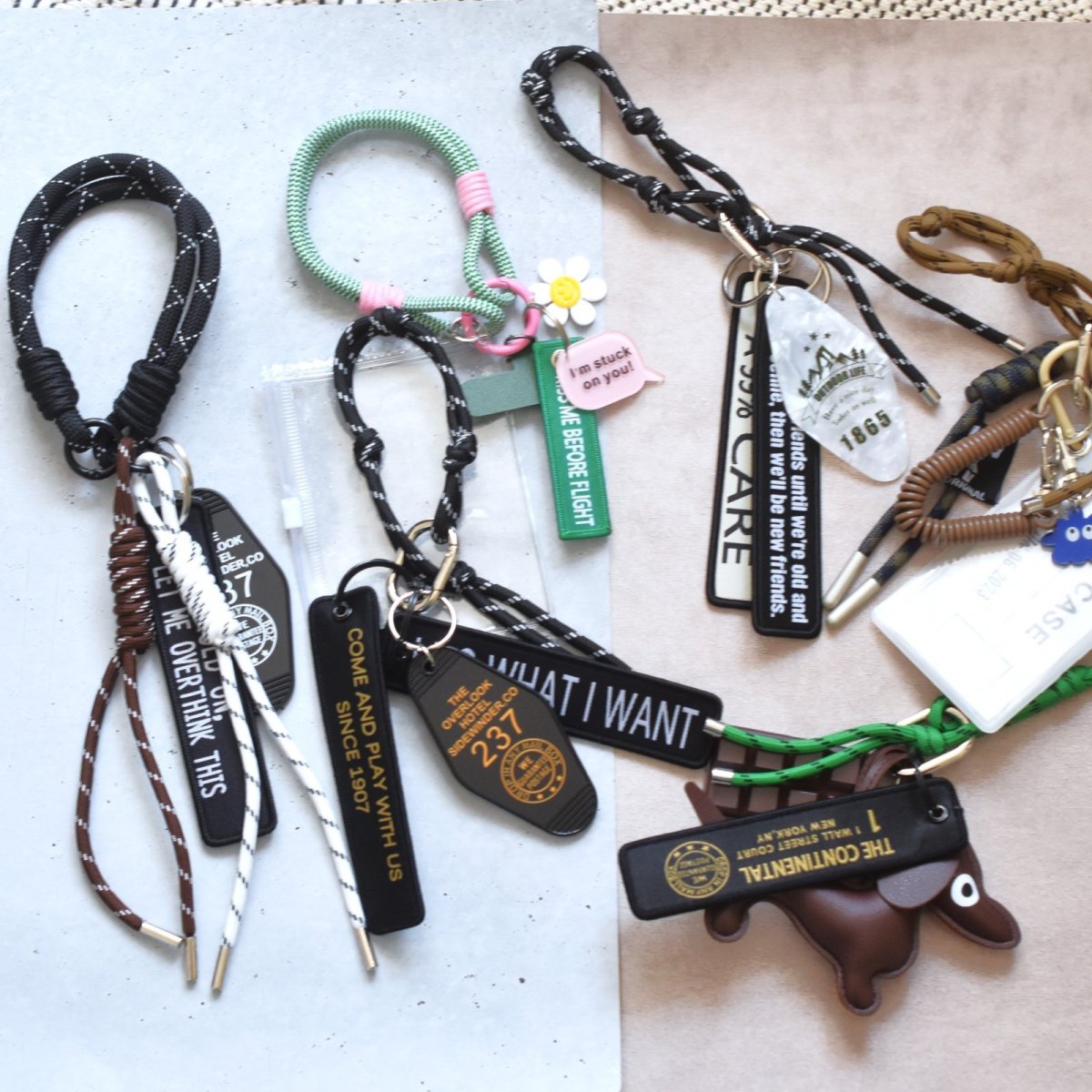 画像25: 人気柄追加！【限定・選べる】男女兼用！クラシックカラー　コード×アクリル　カラビナ　バッグチャーム  (25)