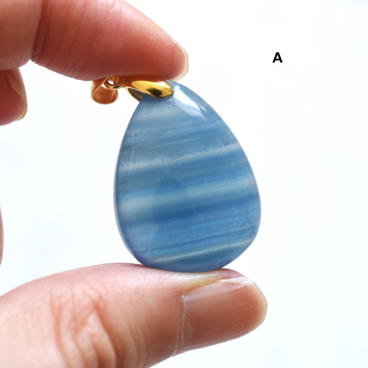 画像6: 夏の新作【選べる・1点もの】天然　デニムブルー　バンデッドカルサイト　革コードネックレス85cm  (6)