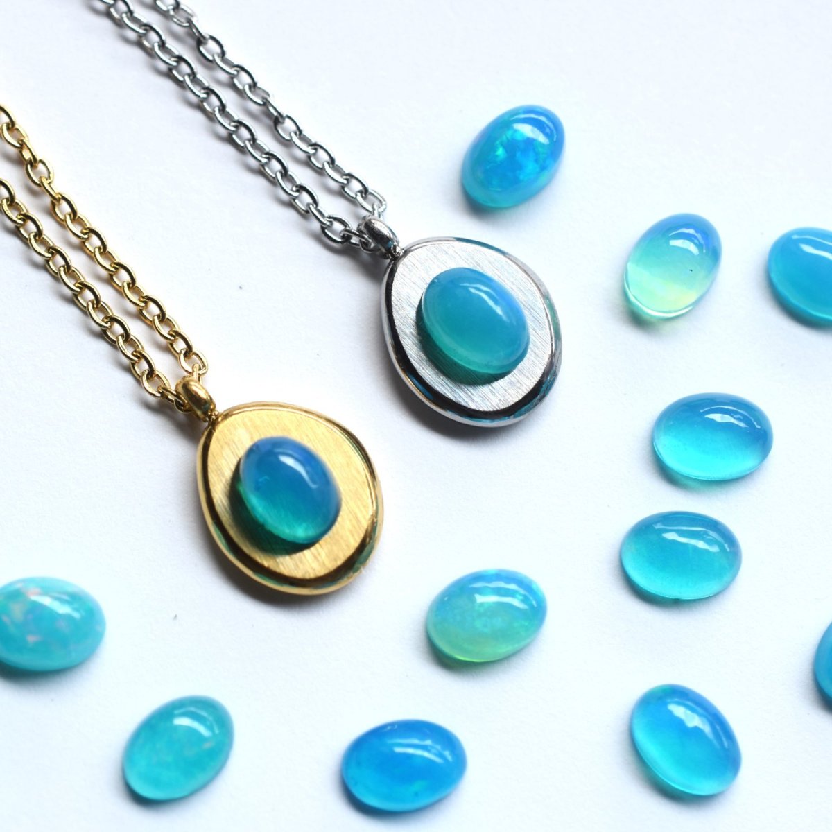 画像6: 夏の新作【限定数】希少！　アクアブルー　エチオピア産　ウェロオパール　カボション　サージカルステンレスネックレス (6)