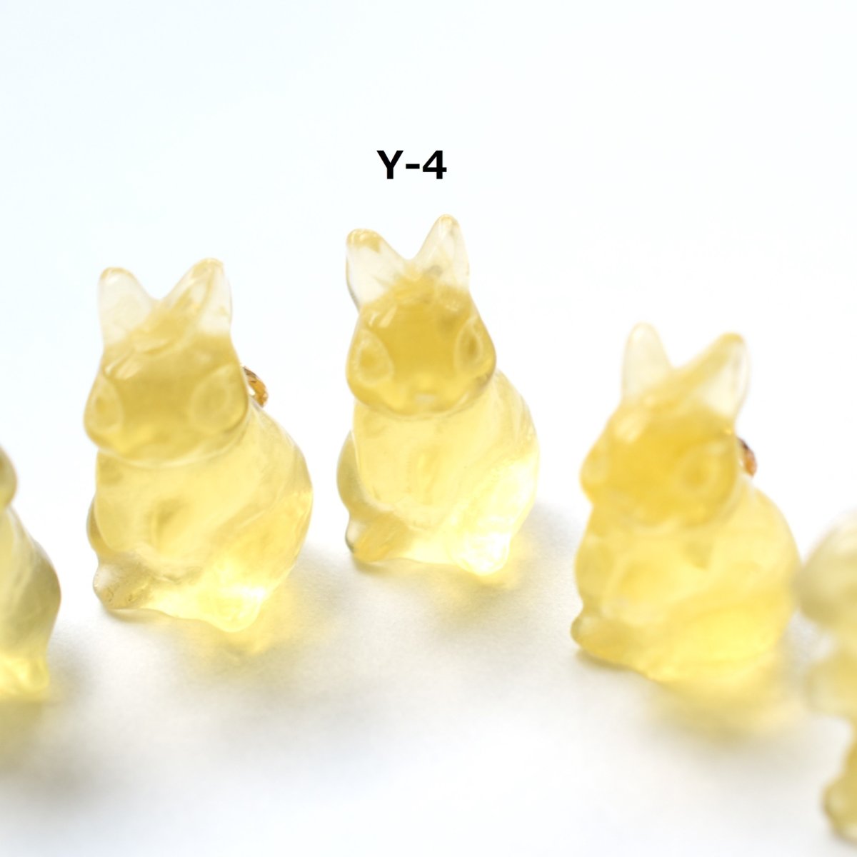 画像4: SALE【各限定１・選べる】かわいい癒し！　小さなうさぎ　フローライト　イエロー　ステンレスネックレス50cm  (4)