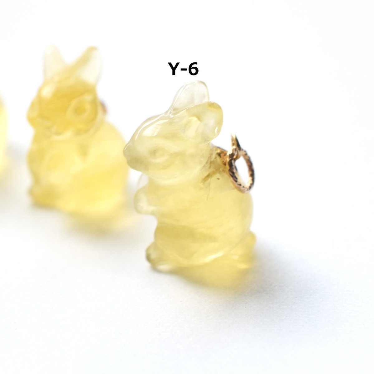 画像6: SALE【各限定１・選べる】かわいい癒し！　小さなうさぎ　フローライト　イエロー　ステンレスネックレス50cm  (6)