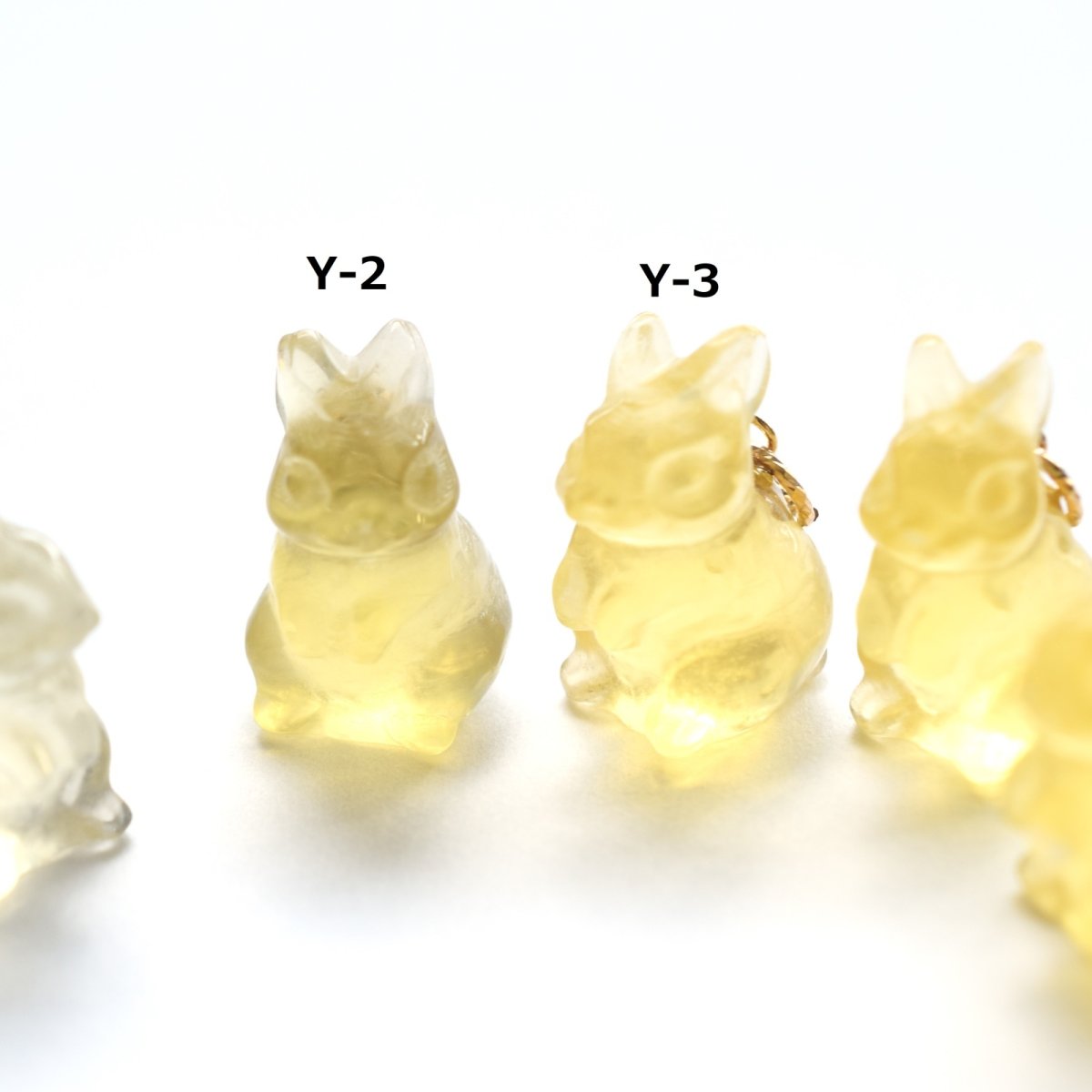 画像3: SALE【各限定１・選べる】かわいい癒し！　小さなうさぎ　フローライト　イエロー　ステンレスネックレス50cm  (3)