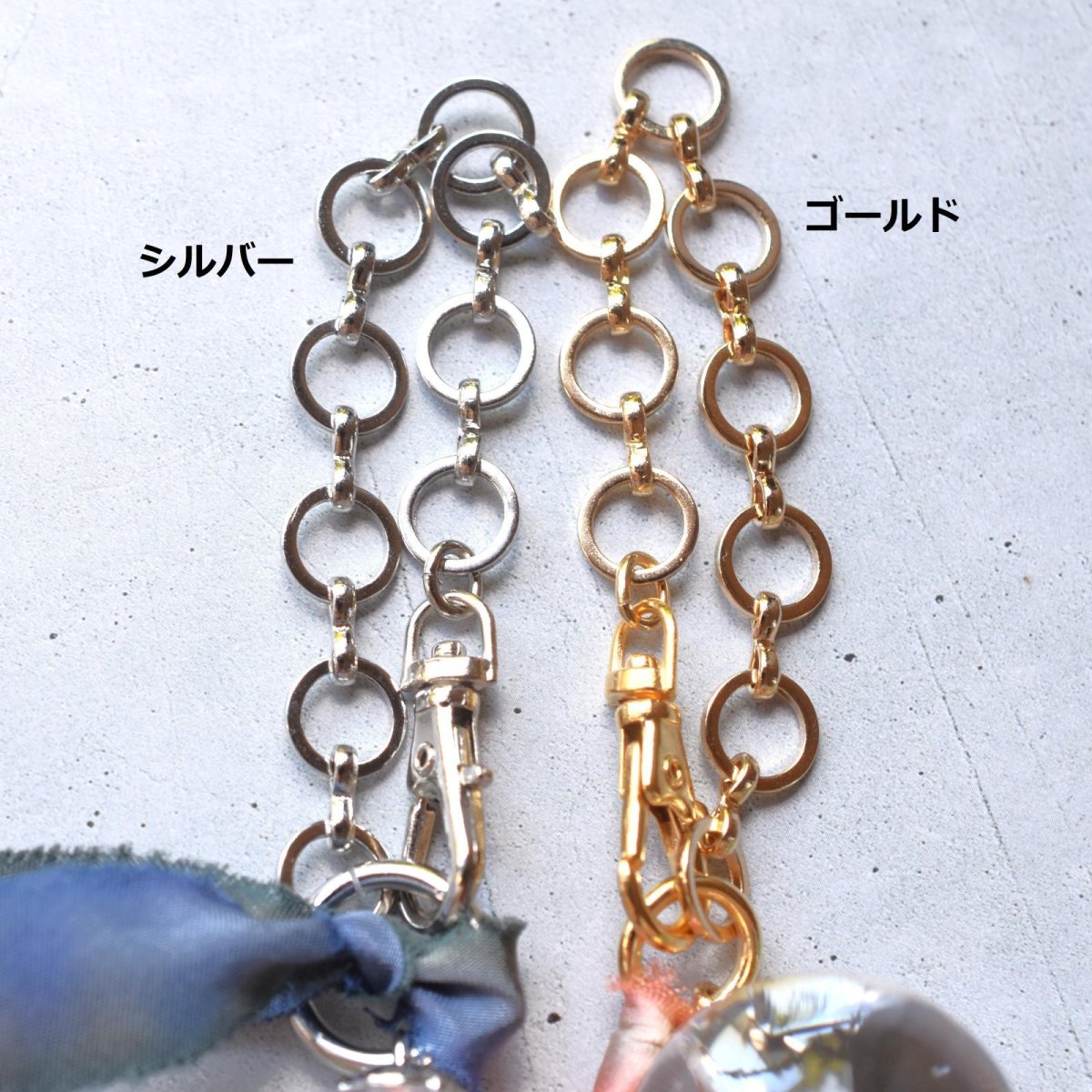 画像5: 新作【限定数・選べる】虹入り　水晶　スモーキークォーツ　アイリスクォーツ　手染めシルクリボン　バッグチャーム  (5)