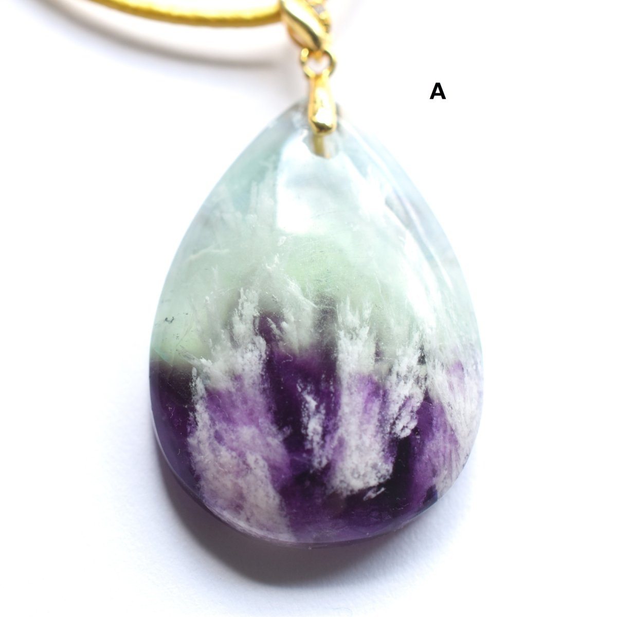 画像4: 【残りCのみ】天使の羽　希少石　超大粒　フェザーインフローライト　ネックレス（革コード）約85cm  (4)