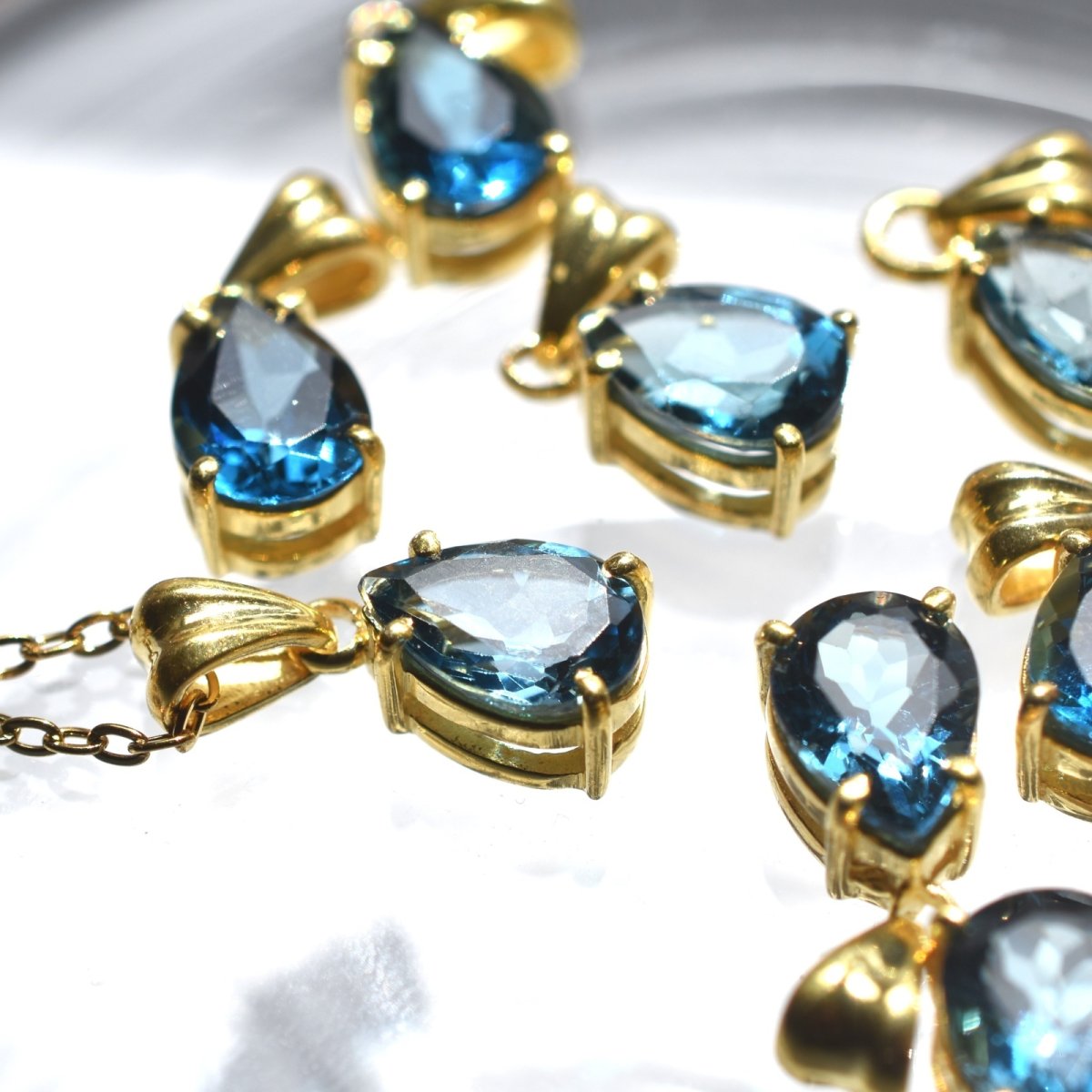 画像5: 新作【限定10】10ミリ　宝石用ルース　ロンドンブルートパーズ　ペアシェイプジェム　ステンレスネックレス40cm  (5)