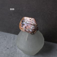 画像16: 秋の新作【1点もの・選べる・SSサイズ】ニュージーランド産　パウア貝　ポニーフック（ヘアゴム用）  (16)