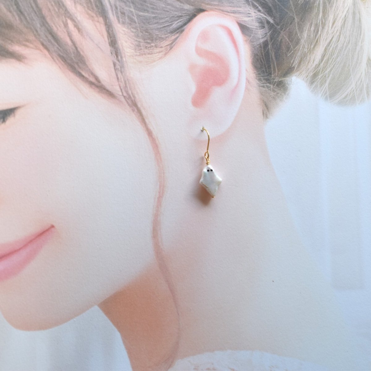 画像10: 秋の新作【数量限定・選べる】ハロウィン　お化け　淡水パール　と　クモの巣　サージカルステンレスピアス  (10)