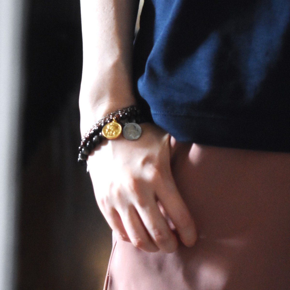 画像13: 秋の新作【数量限定・残り８】希少石　シルバーオブシディアン　数珠　お守り　ブレスレット　  (13)