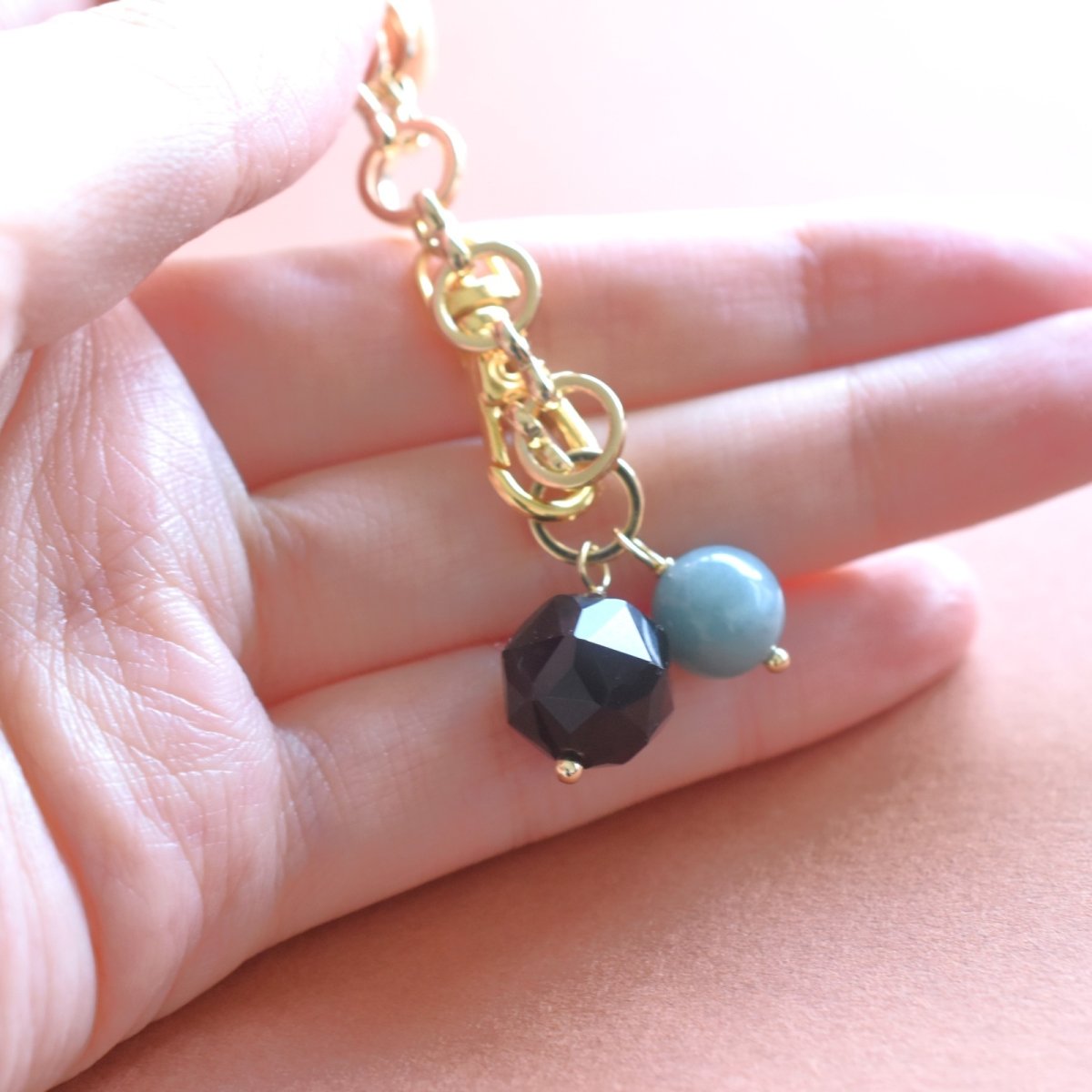 画像6: 秋の新作【選べる】AAAA　チベット産　天然モリオン(黒水晶）　と　本翡翠　お守り　スマホストラップ・バッグチャーム  (6)