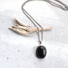 画像6: 秋の新作【数量限定・14本のみ】超大粒　チベット産モリオン(黒水晶）　サージカルステンレス　ロングネックレス  (6)