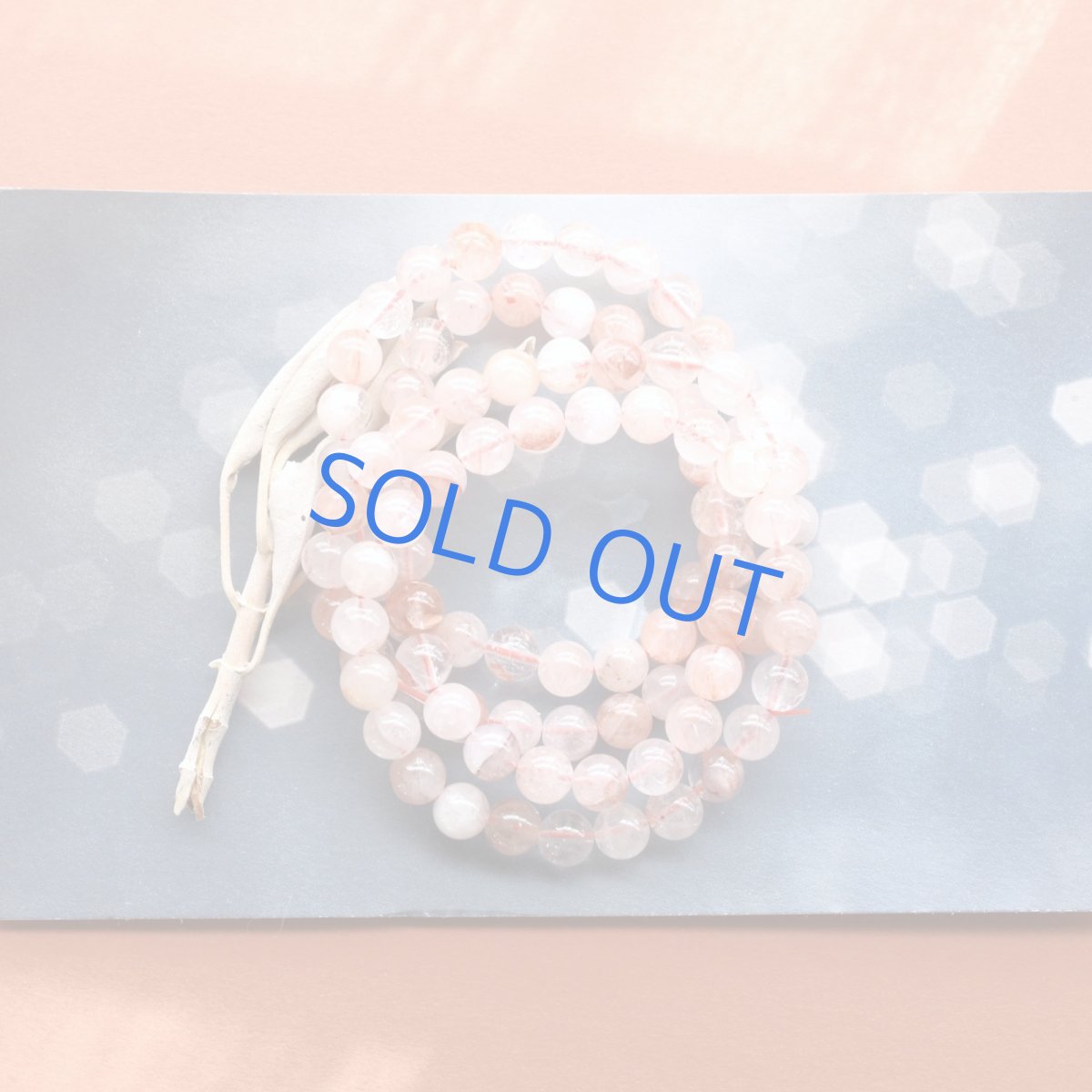 画像4: 限定再入荷！【残2・最強お守り】レッド系　ヒマラヤ・マニカラン産　水晶8ミリ玉　天然石ブレスレット  (4)