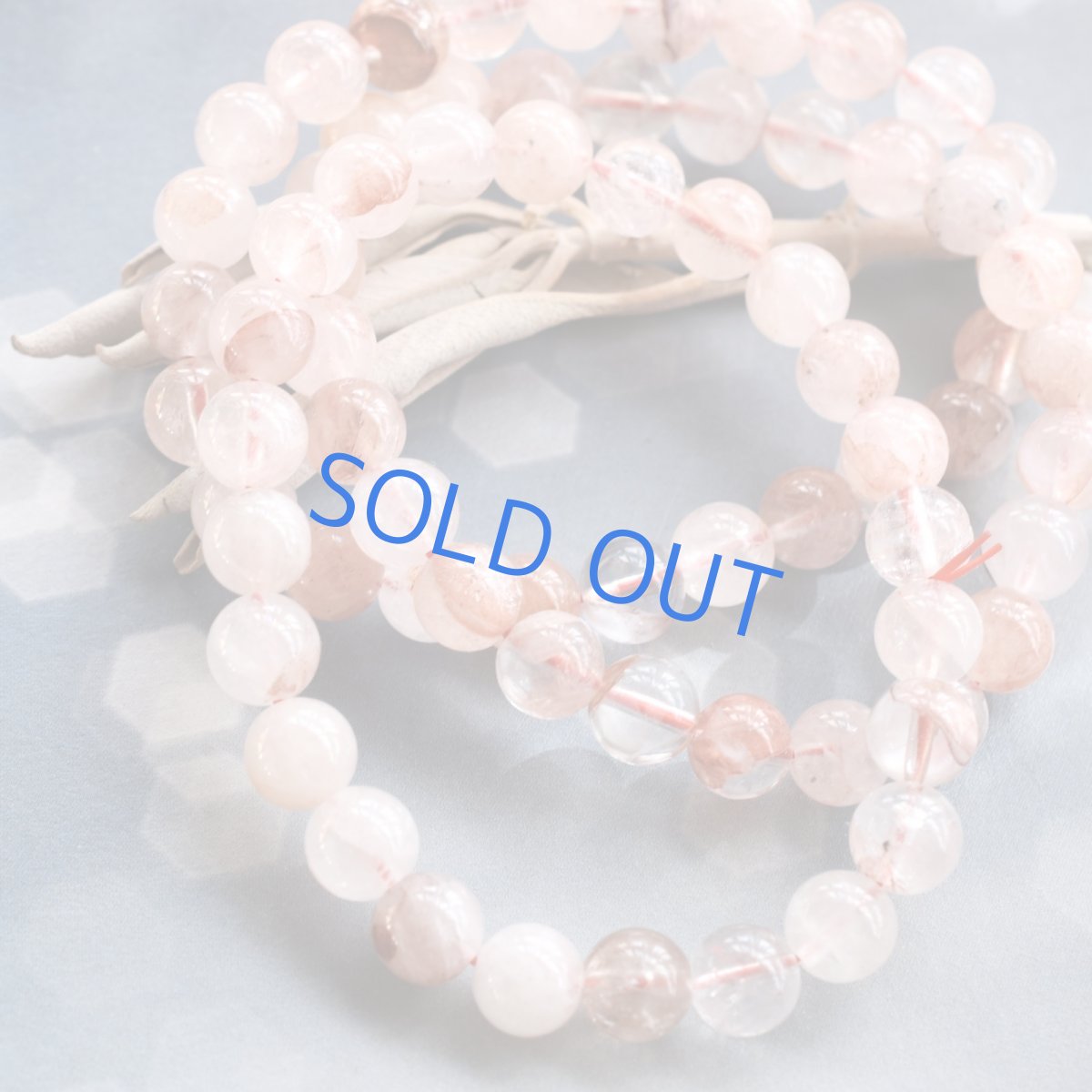 画像5: 限定再入荷！【残2・最強お守り】レッド系　ヒマラヤ・マニカラン産　水晶8ミリ玉　天然石ブレスレット  (5)