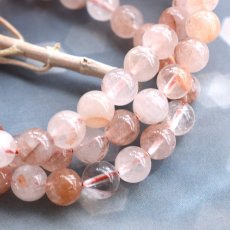 画像2: 限定再入荷！【残9・最強お守り】レッド系　ヒマラヤ・マニカラン産　水晶8ミリ玉　天然石ブレスレット  (2)