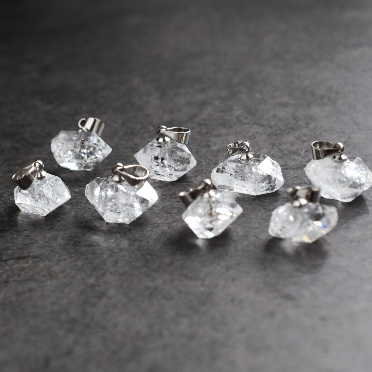 画像4:  秋の新作【選べる数量限定】大粒　横型　ハーキマーダイヤモンド　クォーツ　シルバー　サージカルステンレスネックレス40cm  (4)