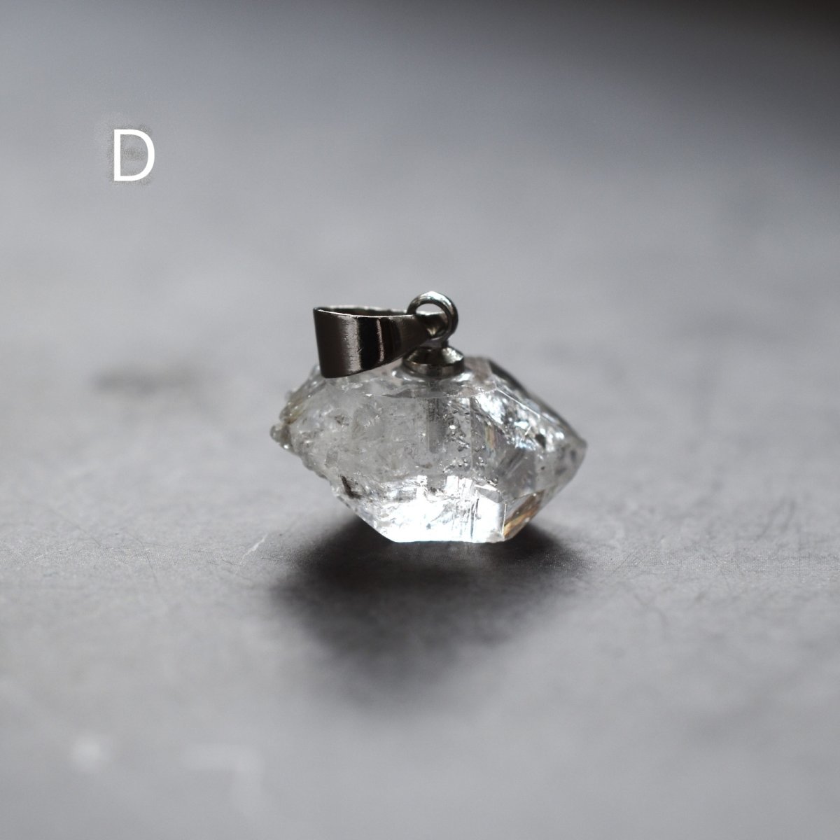 画像12:  秋の新作【選べる数量限定】大粒　横型　ハーキマーダイヤモンド　クォーツ　シルバー　サージカルステンレスネックレス40cm  (12)