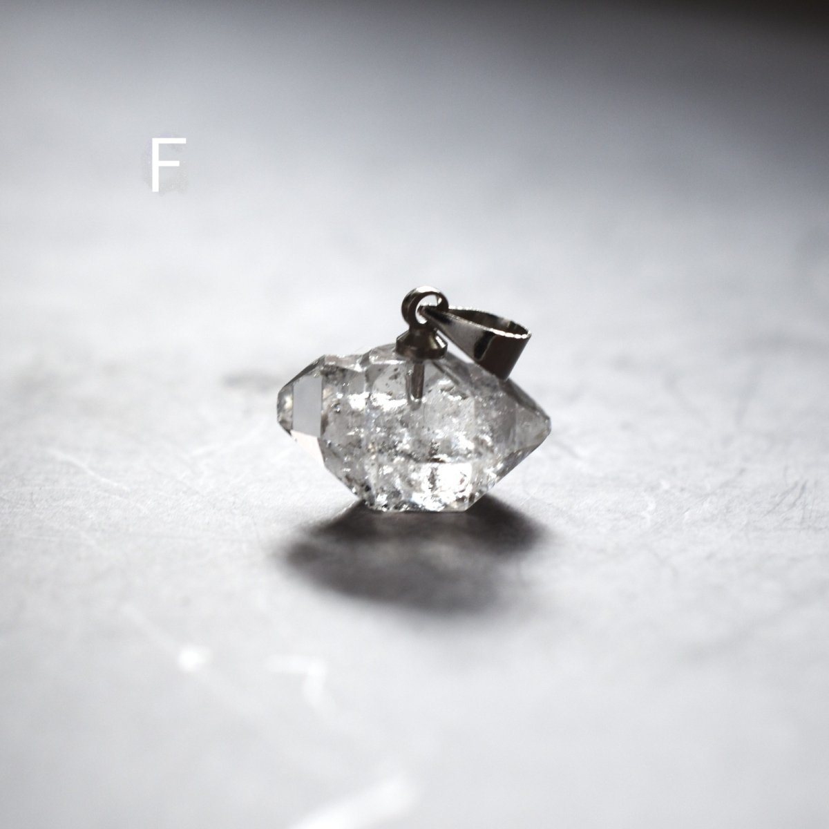 画像16:  秋の新作【選べる数量限定】大粒　横型　ハーキマーダイヤモンド　クォーツ　シルバー　サージカルステンレスネックレス40cm  (16)