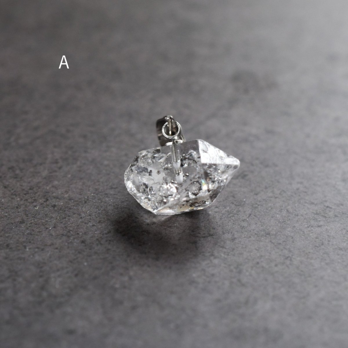 画像6:  秋の新作【選べる数量限定】大粒　横型　ハーキマーダイヤモンド　クォーツ　シルバー　サージカルステンレスネックレス40cm  (6)