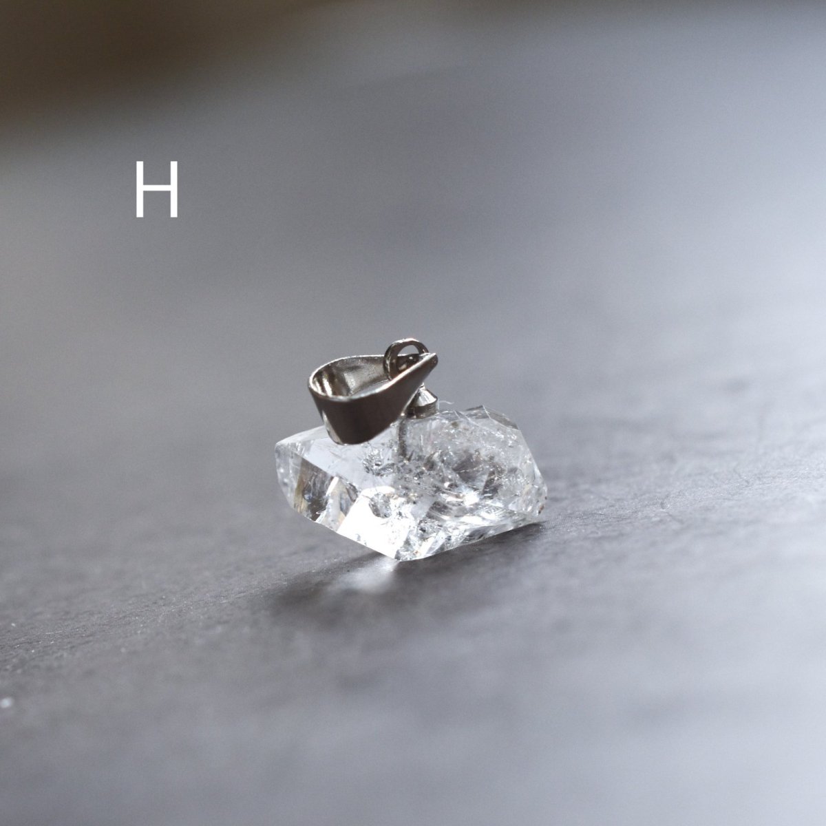 画像20:  秋の新作【選べる数量限定】大粒　横型　ハーキマーダイヤモンド　クォーツ　シルバー　サージカルステンレスネックレス40cm  (20)