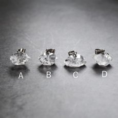 画像2:  秋の新作【選べる数量限定】大粒　横型　ハーキマーダイヤモンド　クォーツ　シルバー　サージカルステンレスネックレス40cm  (2)