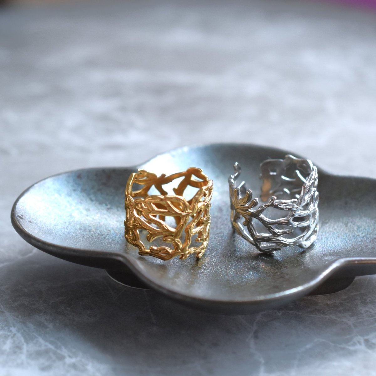 画像10: 秋の新作【金属アレルギー対応・フリーサイズ】クラウン小枝　サージカルカルステンレスリング(指輪・イヤーカフ）  (10)