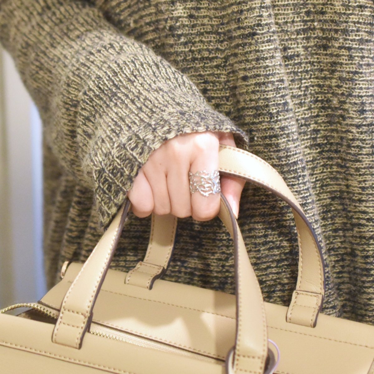 画像15: 秋の新作【金属アレルギー対応・フリーサイズ】クラウン小枝　サージカルカルステンレスリング(指輪・イヤーカフ）  (15)