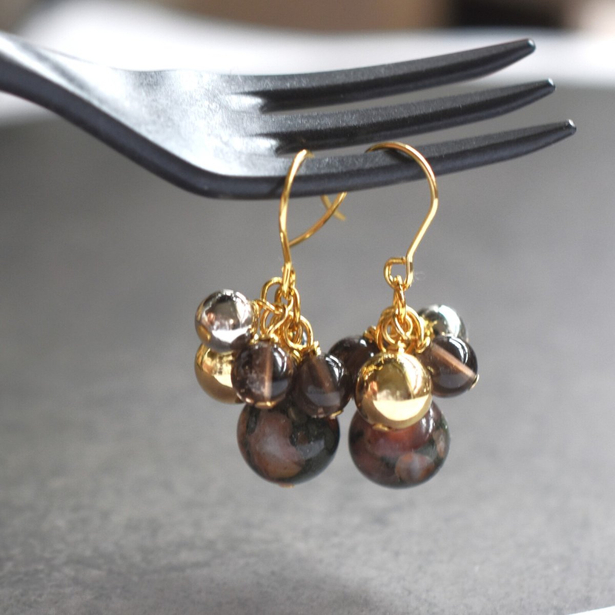 画像10: 冬の新作【選べる】希少石　ナンホーン瑪瑙　オーナメント風　メタルボール　サージカルステンレスピアス  (10)