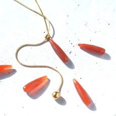 画像1: 新作【数量限定】ブラッドオレンジカーネリアン　Y字　サージカルステンレス　ロングネックレス（シルバー・ゴールド） (1)