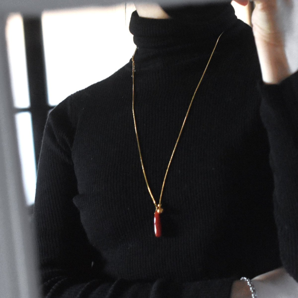 画像11: 新作【数量限定】ブラッドオレンジカーネリアン　Y字　サージカルステンレス　ロングネックレス（シルバー・ゴールド） (11)