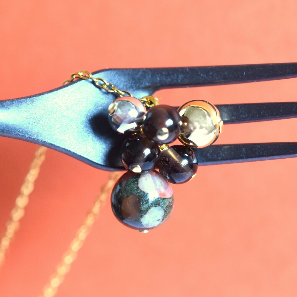 画像6: 冬の新作【数量限定】希少石　ナンホーン瑪瑙　オーナメント風　メタルボール　サージカルステンレスネックレス40cm  (6)