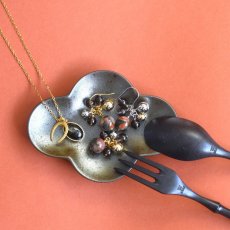 画像11: 冬の新作【数量限定】希少石　ナンホーン瑪瑙　オーナメント風　メタルボール　サージカルステンレスネックレス40cm  (11)