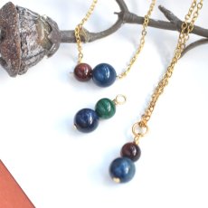 画像1: 冬の新作【数量限定】超希少　ブルー　スギライト　双子粒　ライン　サージカルステンレスネックレス   (1)