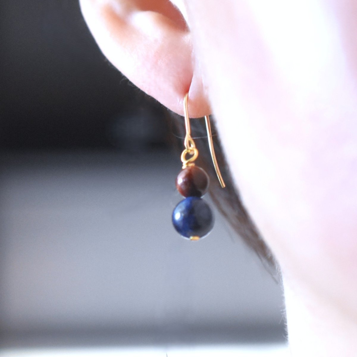 画像5: 冬の新作【数量限定】超希少　ブルー　スギライト　双子粒　サージカルステンレスピアス（マラカイト・レッドタイガーアイ）  (5)