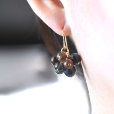 画像5: 冬の新作【数量限定】超希少　ブルー　スギライト　つぶつぶ　ボリューム　サージカルステンレスピアス  (5)