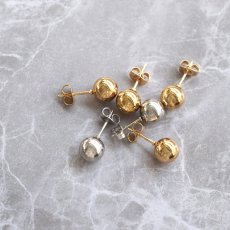 画像5: 冬の新作【選べる・金属アレルギー対応・つけっぱなし】メタルボール　8mm珠　サージカルステンレスピアス  (5)