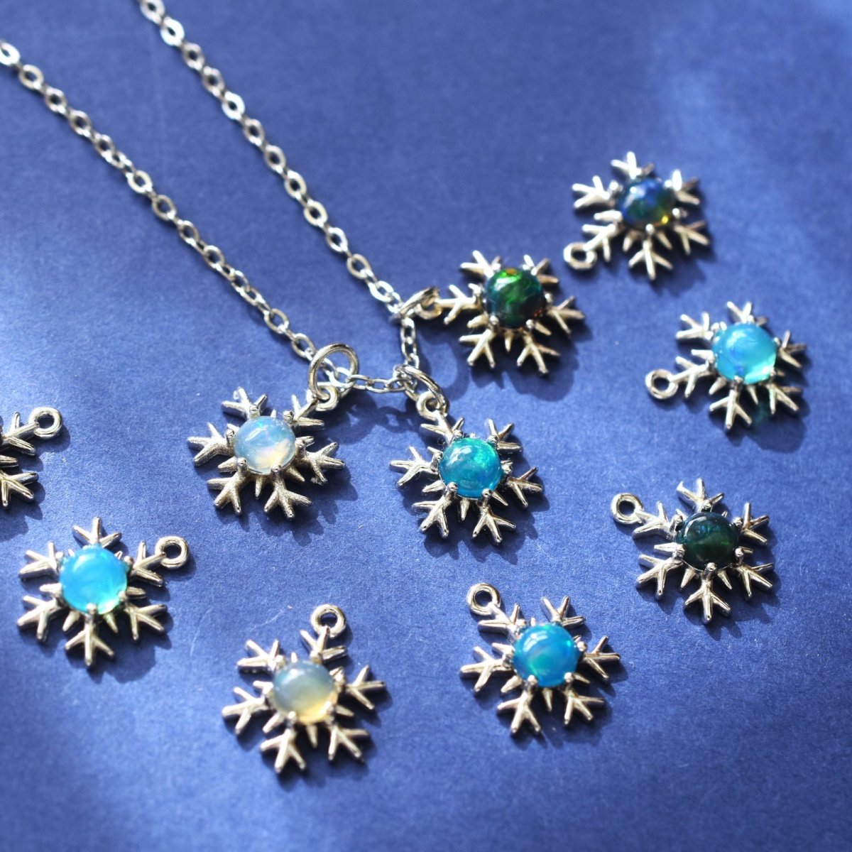 画像6: 冬の新作【選べる・数量限定】雪の結晶　エチオピアン　オパール　シルバー　サージカルステンレスネックレス40cm  (6)