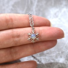 画像5: 冬の新作【選べる・数量限定】雪の結晶　エチオピアン　オパール　シルバー　サージカルステンレスネックレス40cm  (5)