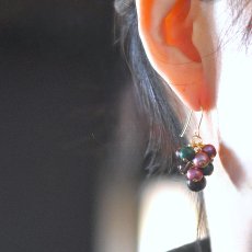 画像8: 冬の新作【数量限定】大人の色合い　オーナメント風　ボリューム　天然石パール　サージカルステンレスピアス   (8)