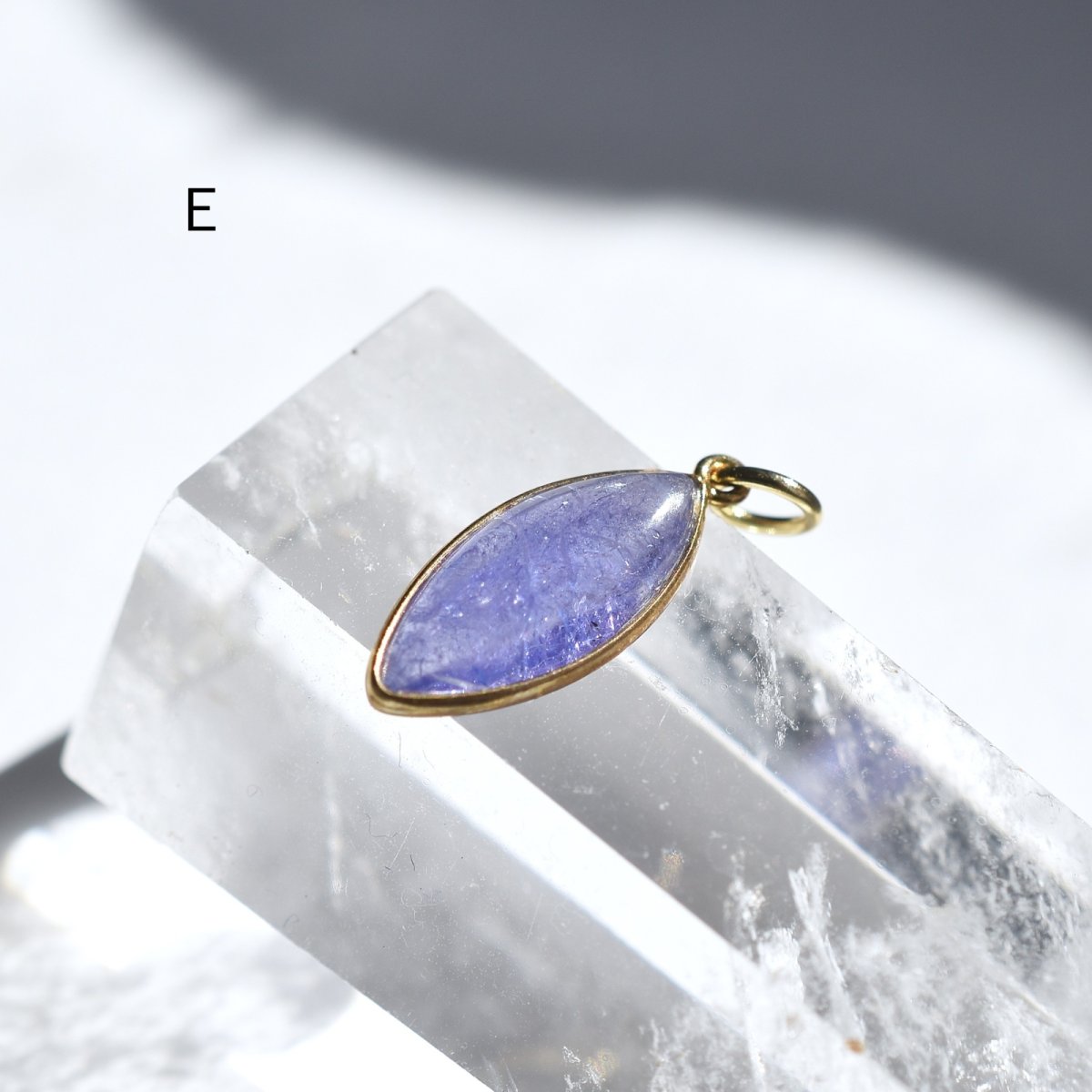 画像9: 特別価格【選べる・1点もの】インドジャイプール仕入れ！　タンザナイト　フレーム　サージカルステンレスネックレス  (9)