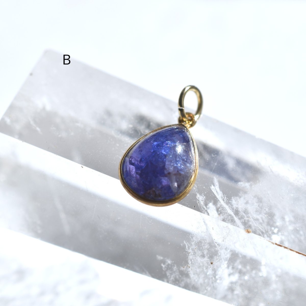 画像6: 特別価格【選べる・1点もの】インドジャイプール仕入れ！　タンザナイト　フレーム　サージカルステンレスネックレス  (6)