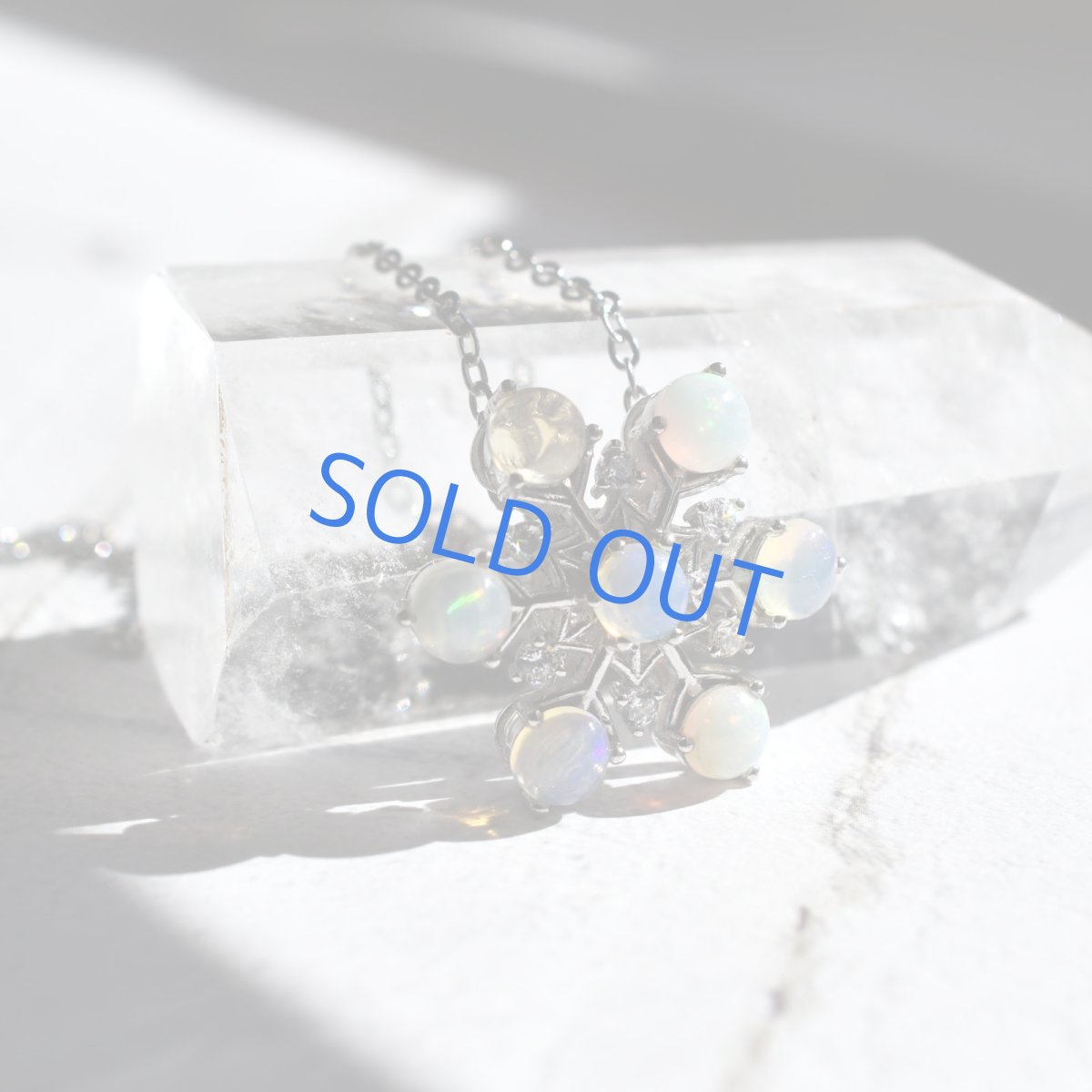 画像2: 冬の新作【1点物】大粒　雪の結晶　エチオピアンオパール　ペンダント　シルバー　サージカルステンレスネックレス (2)