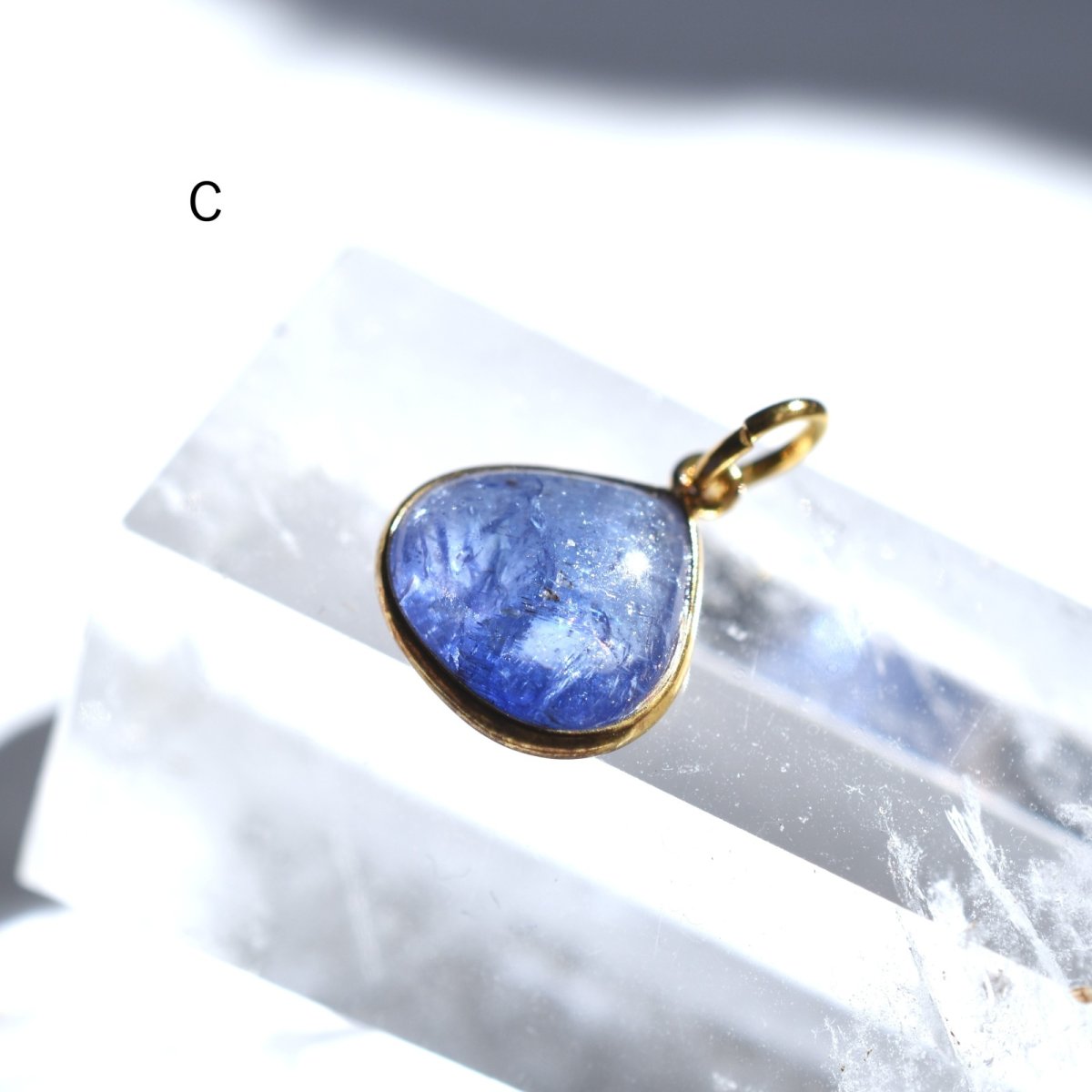 画像8: 特別価格【選べる・1点もの】インドジャイプール仕入れ！　タンザナイト　フレーム　サージカルステンレスネックレス  (8)