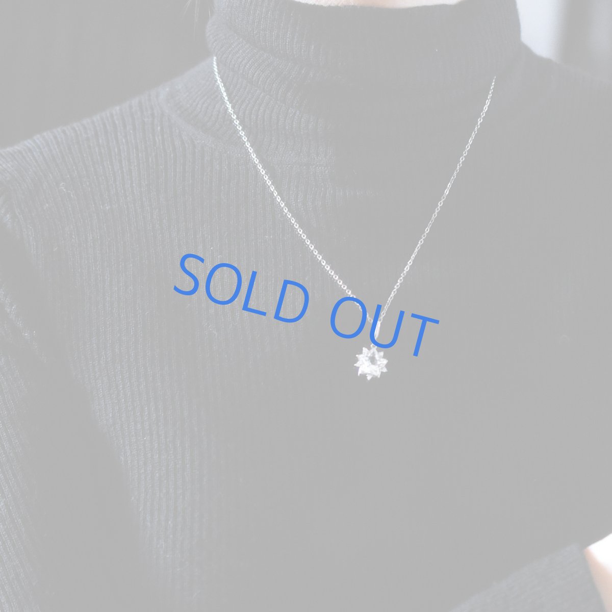 画像9: 冬の新作【残り１】宝石質　クリスタル　スター　ジェムカット　ペンダント　シルバー　サージカルステンレスネックレス (9)