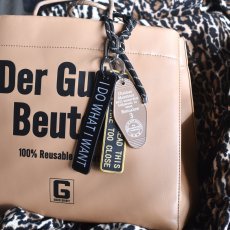 画像15: 人気黒色新追加！【限定・選べる】男女兼用！クラシックカラー　コード×アクリル　カラビナ　バッグチャーム  (15)