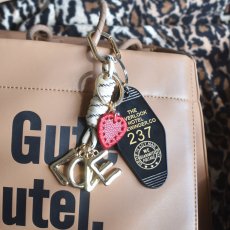 画像3: 冬の新作【数量限定】LOVE＆ハート　レッドアベンチュリン　カラビナ　ハンドストラップ・バッグチャーム  (3)