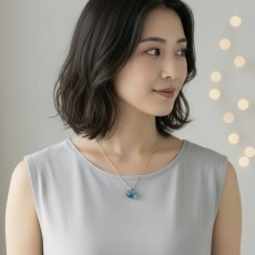 画像19: 春の新作【残り23】朝の海のきらめき　バイカラー　ブルーグリーン＆イエロー　アンバー　(琥珀）　ステンレスネックレス  (19)