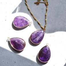 画像5:  春の新作【限定数のみ】超大粒　原石の風合い　アメジスト　ペンダント　サージカルステンレスネックレス  (5)