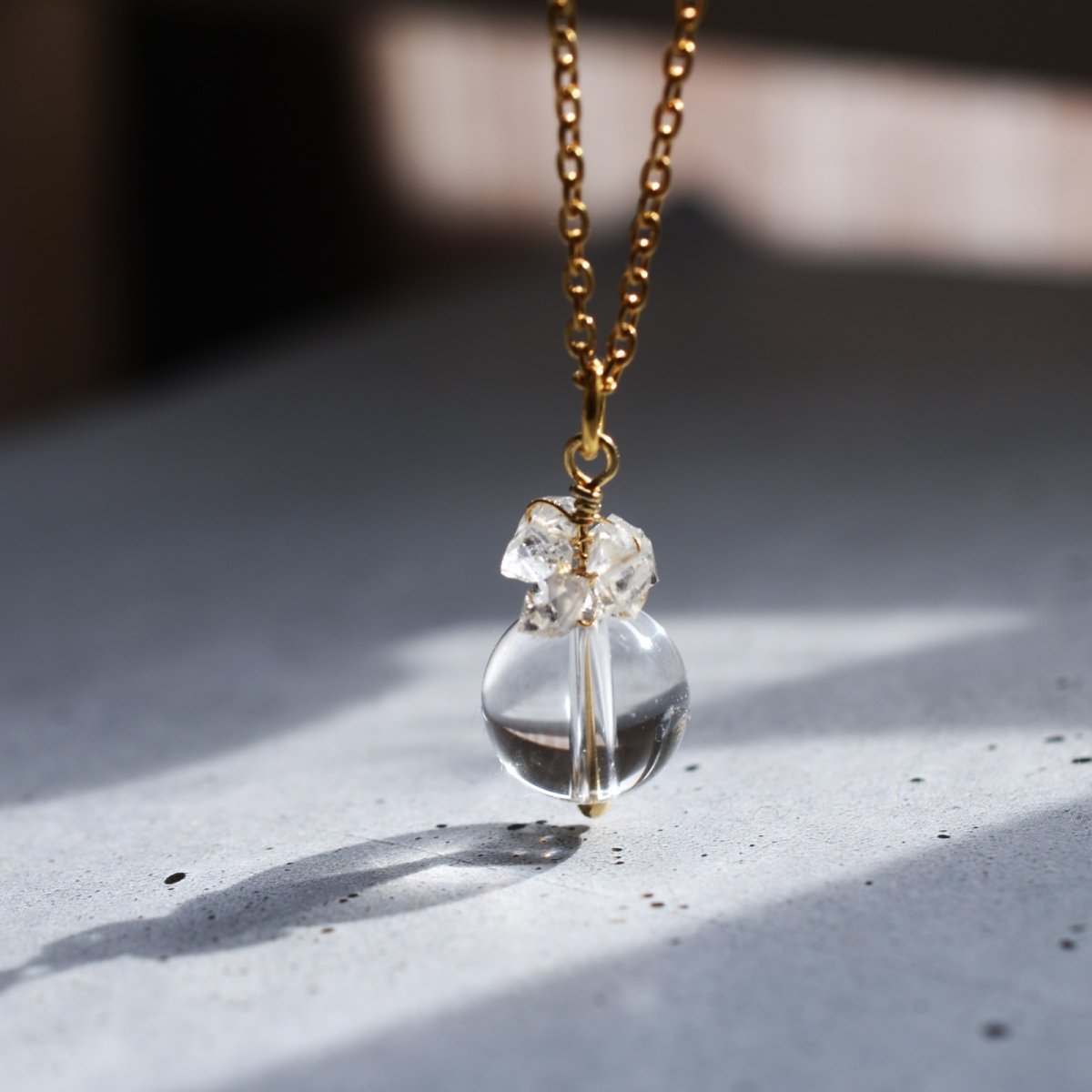 画像7:  春の新作【限定数のみ】希少石！カード付　カイラス水晶　ヒマラヤ産　クリスタル　サージカルステンレスネックレス  (7)