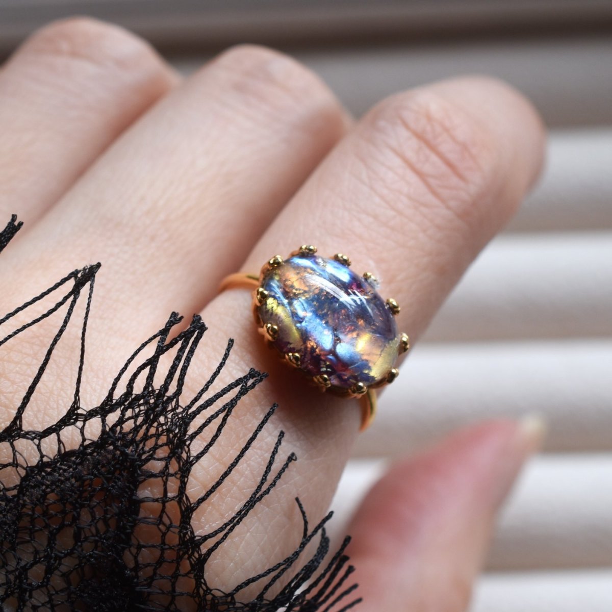 画像9: 春の新作【数量限定・フリーサイズ】幻想シラー　ヴィンテージ　チェコガラス　ドラゴンズブレス　SV925(指輪）  (9)