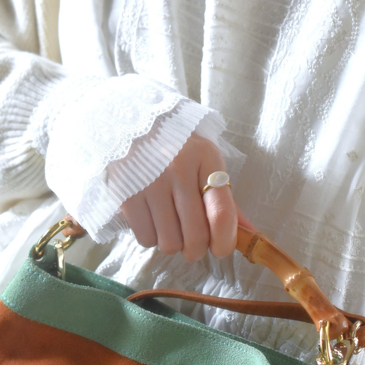 画像11: 春の新作【金属アレルギー対応】大粒　淡水パール　オーバル　SV・サージカルステンレス(指輪）  (11)